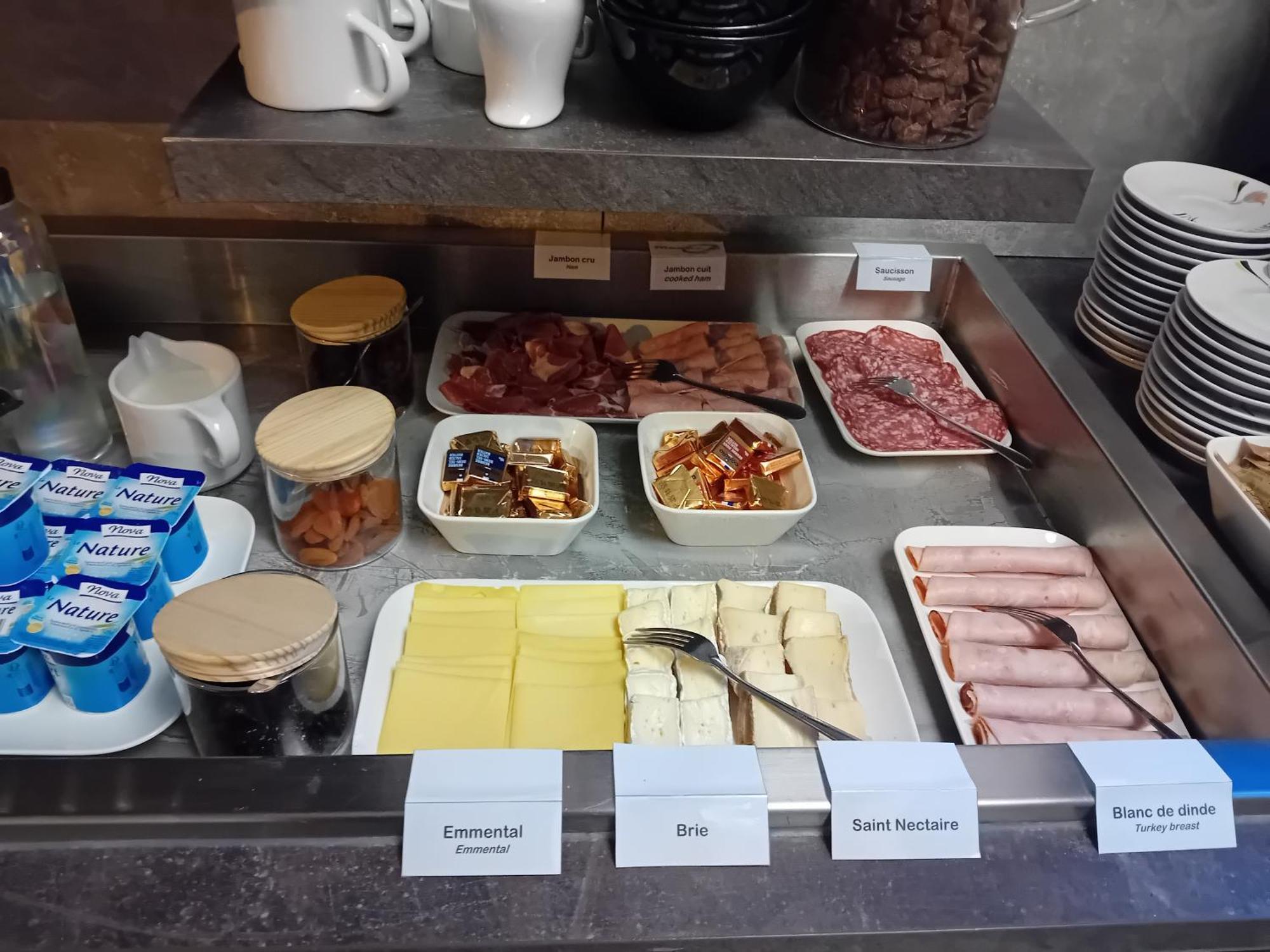 Brit Hotel Confort Nevers Centre Gare 외부 사진