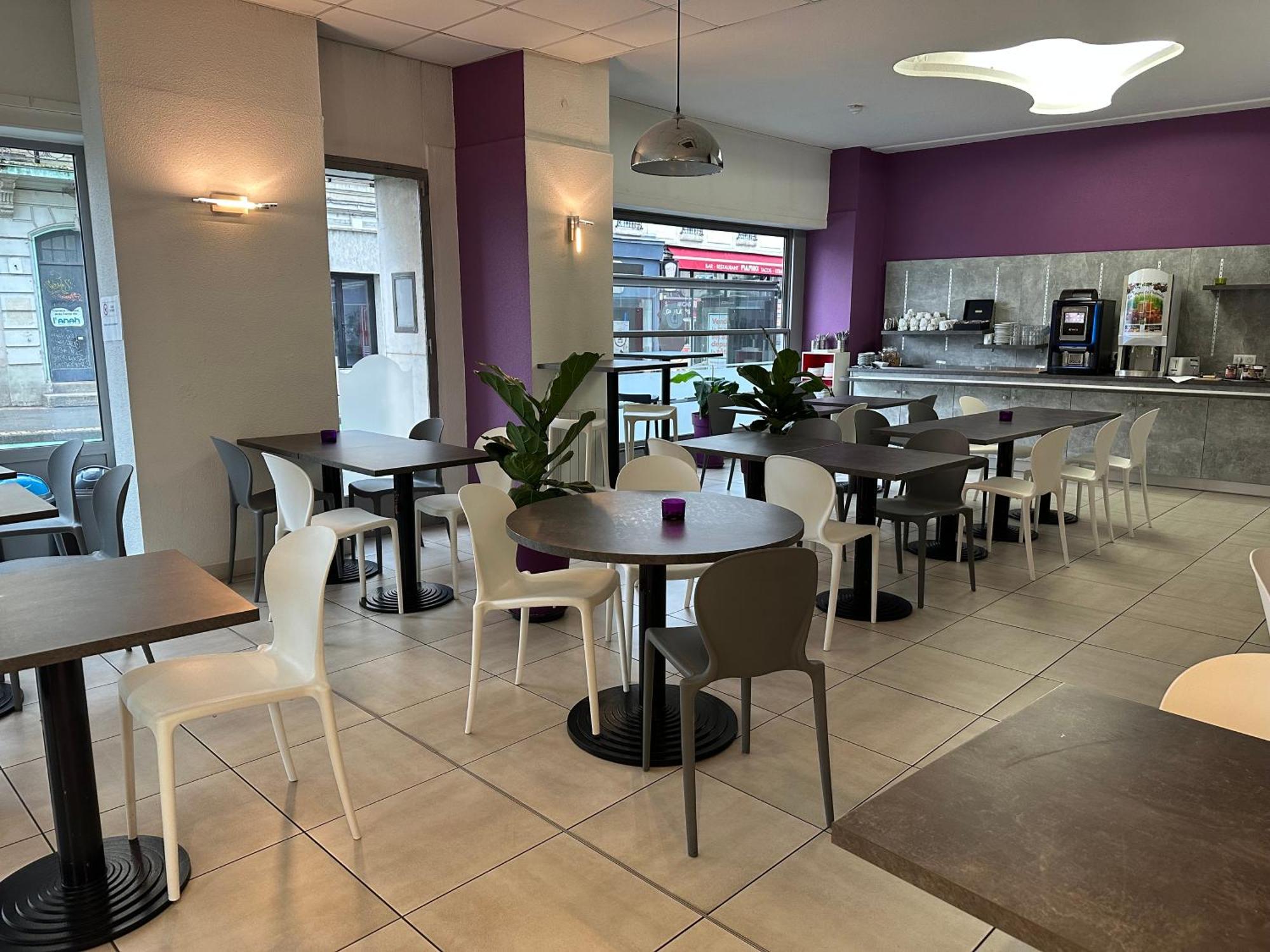 Brit Hotel Confort Nevers Centre Gare 외부 사진