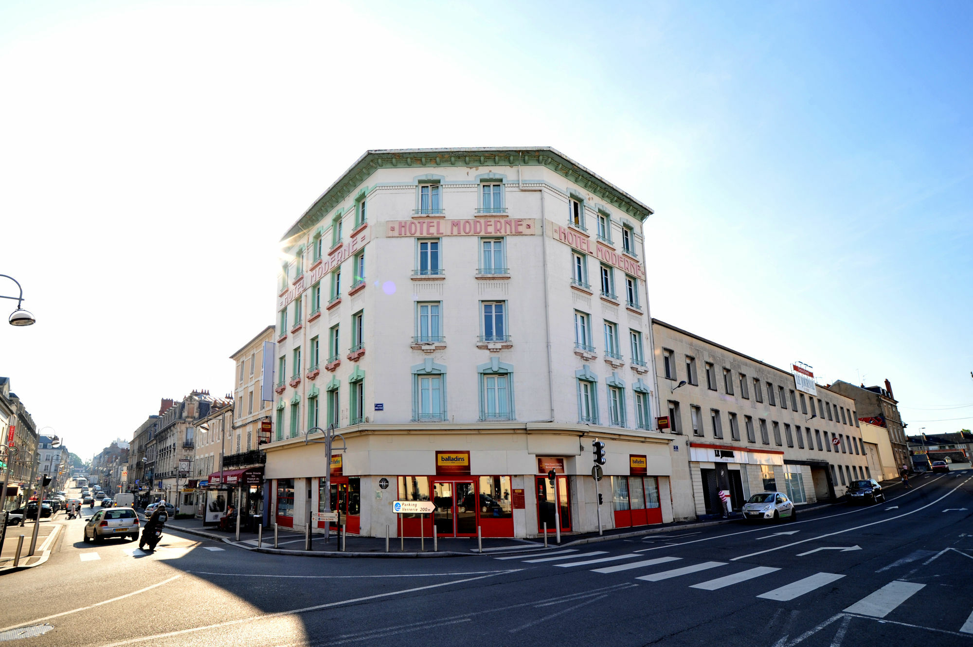 Brit Hotel Confort Nevers Centre Gare 외부 사진